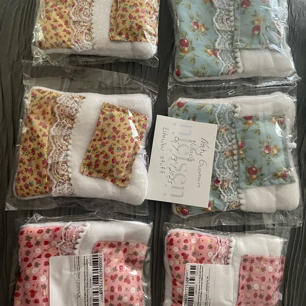 Labubu nite nite bundle Jammies and bed (doll not included)